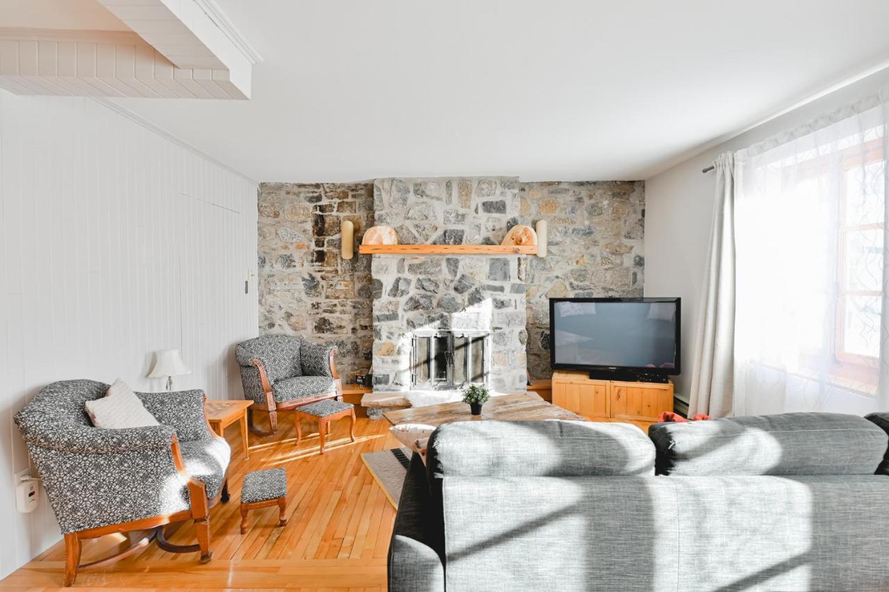 L'Auberge Du Qg La Prairie Dış mekan fotoğraf